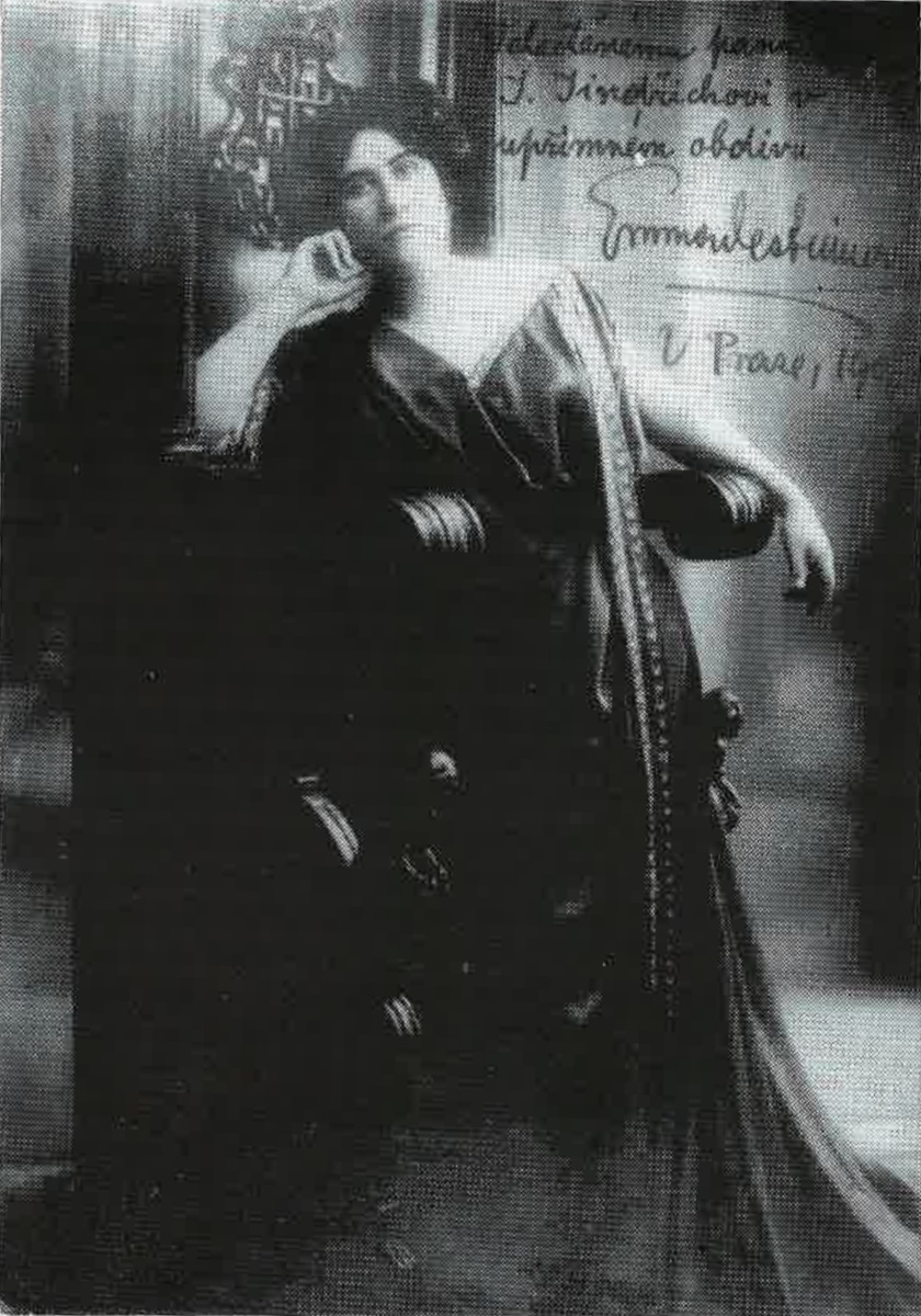 Ema Destinnová, v Praze 1907